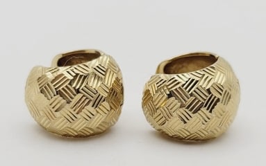 14K Gold Etched Hoop Earrings Italy Earrings Weigh 4.9 Grams