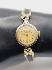 Vintage Bulova 10K Gold Plated Watch 5245078 Watch Measures 6"