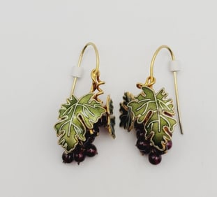 Vintage Sterling Silver Grape Cluster Earrings Earrings Weigh 8.9 Grams