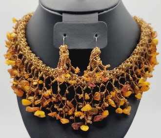 Vintage Amber Chip Bead Necklace & Earrings Necklace Measures 19"  Silver Tone Metal