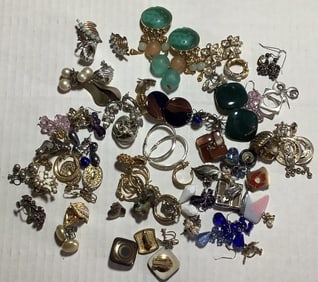 Assorted Earrings Pierced Clip Screw Back Not inspected. May not all be paired.