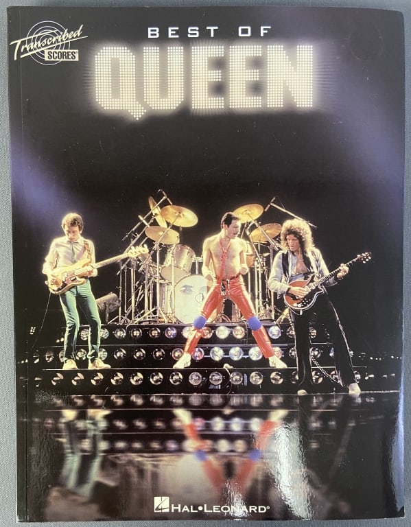 Best of Queen Song Book The Best of Queen published by Hal Leonard, 2003.: The Best of Queen published by Hal Leonard, 2003.
