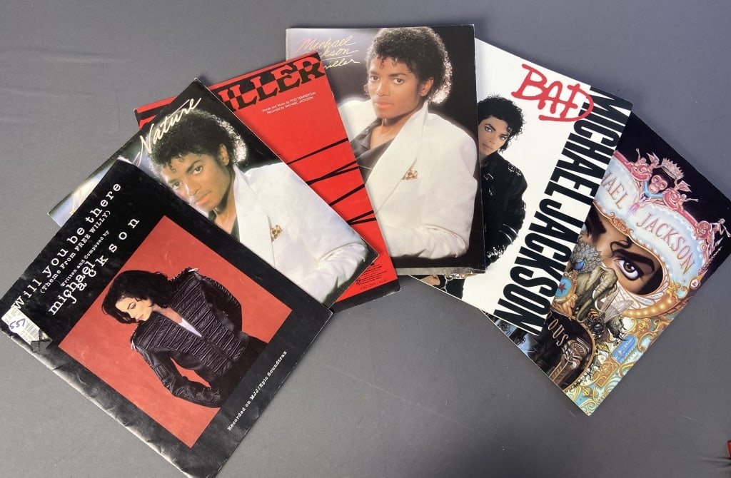 Michael Jackson Music Sheets & Songbooks Music sheets for Thriller, Will You Be There, and Human (1 of 14)