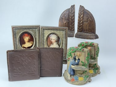 Vintage Bookends Lot 4 sets measuring 5-6 inches tall 3-5 inches wide. Signs of age including some