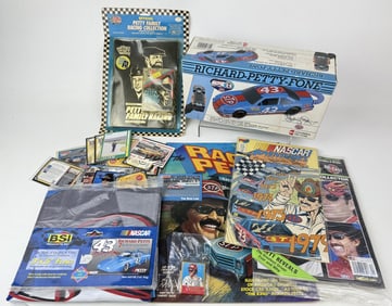 Richard Petty Collectibles Lot See photos for items and condition details. Phone untested. 13 x 10 x