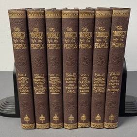 Antique Book Set World and Its People 7 Vol. Seven volumes of the book set The World and Its