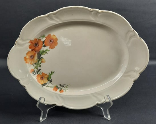 Taylor Smith Taylor Wild Poppy Serving Platter 4362: 4362 11 inches long. Small chip on rim. Please see images for details regarding the condition.