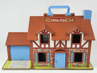 Vintage Fisher Price Little People Playhouse 952 House only. No people or accessories. Some signs of