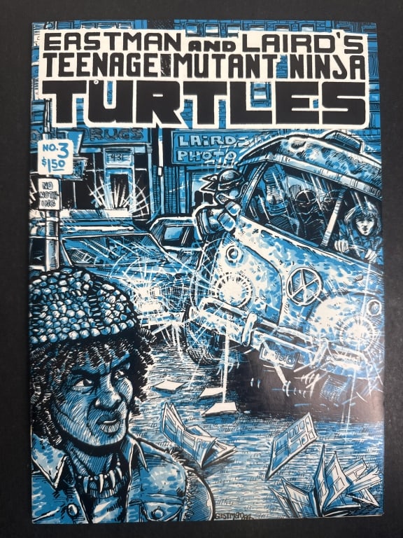Teenage Mutant Ninja Turtles #3 1985 1st Print Some Spine Creasing.: Some Spine Creasing.