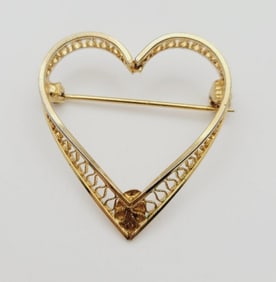 Vintage 12K Gold Filled Filigree Heart Brooch Brooch Weighs 1.7 Grams