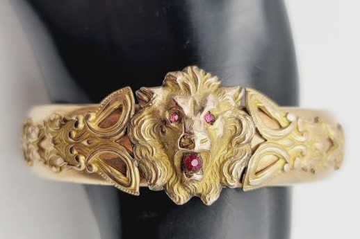 Vintage Gold Filled FMCO Lion Head Bangle Bracelet Measures 6"  Gold Tone Metal (1 of 8)