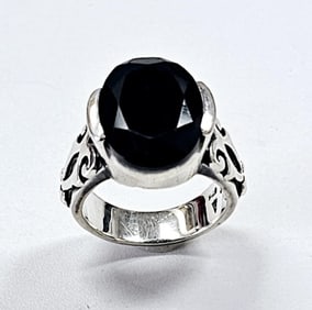 Silpada Sterling Chalcedony Onyx Scroll Ring Ring weighs 9.5 Grams Size 6