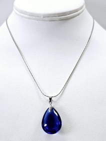 18K Gold Plated Cobalt Teardrop Glass Necklace Necklace weighs 4.3 Measures 18"