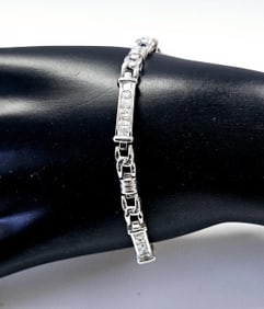 Silpada Sterling Silver CZ Tennis Bracelet Bracelet weighs 14.2 Grams