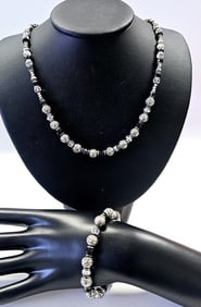 Brighton Black & Clear Glass Necklace & Bracelet Set weighs 72.5