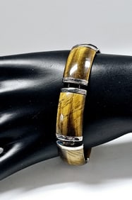 925 Sterling Tiger Eye Link Bracelet Bracelet is 7" Bracelet weighs 22.8 TGW