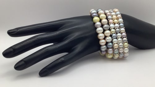 Lot of 3 Honora Multi-Colored Pearl Bracelets Bracelets are