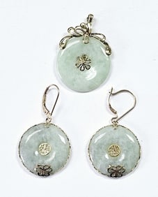 14K Chinese Jade Earrings & Pendant Set weighs 13.9