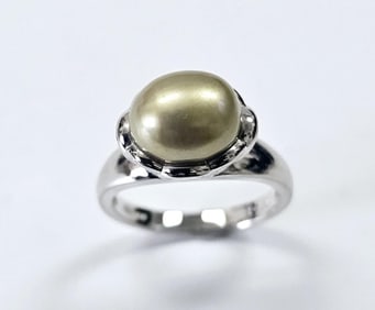 Honora 925 Sterling Pearl Ring Size 9 Ring weighs 6.0 TGW