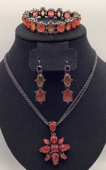 Joan Rivers Briolette Cut Necklace Bracelet Set Necklace is 19" Stretch Bracelet (1 of 12)