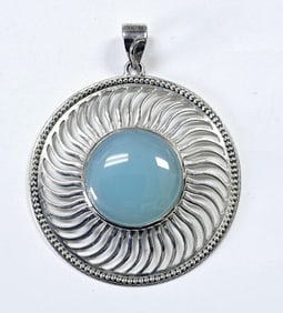 925 Sterling Doug Paulus Chalcedony Pendant Pendant weighs 25.8 TGW