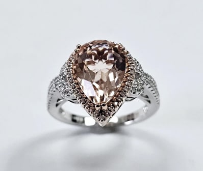 925 Sterling Pear Shaped Morganite & CZ Ring Ring is size 9 & weighs  8.4 TGW (1 of 12)