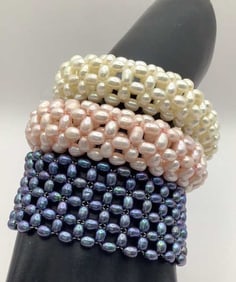 Lot of 3 Stretch Woven Freshwater Pearl Bracelets Bracelets are approximately 2.5" & weigh 136.8
