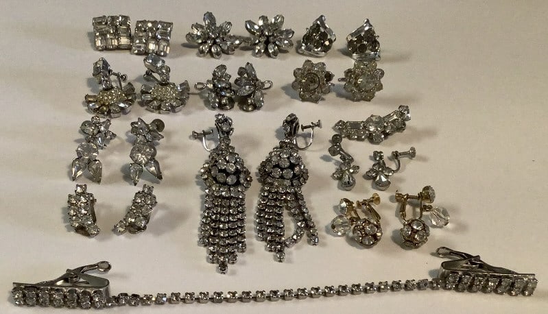 Assorted Rhinestone Earrings Including Weiss Sweater Clip Clip Screw Back This lot weighs 5.1oz: Sweater Clip Clip Screw Back This lot weighs 5.1oz