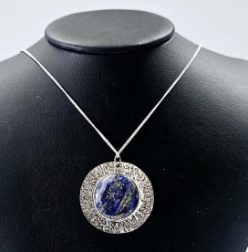 925 Sterling Lapis Lazuli Pendant Necklace Necklace 20" & weighs 17.8 TGW
