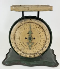 Vintage Pelouze Family Scale Deluxe Heavy wear on face. Wear, paint loss and light rust on base. 8.5