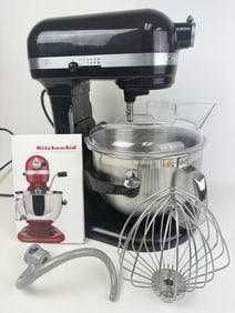 KitchenAid 6 QT Bowl-Lift Electric Mixer With whisk and dough hook. No paddle attachment. Works. 17