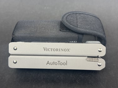 Victorinox Auto Tool Multi-Tool Good condition. Electronics untested. With case 5 x 2 x 1.5 inches