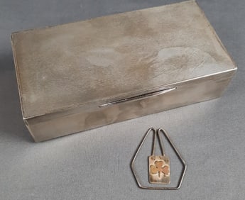 Sterling Silver Box & Clover Clip Box weighs TGW 352, clip TGW 6. Please see images for details