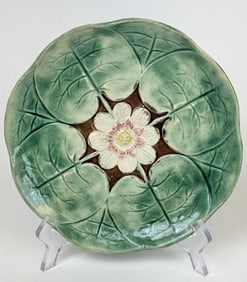 Antique Majolica Green Floral Plate 9 inches wide. No cracks. Some paint wear on and around edge.