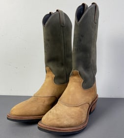 Vintage Chippewa Leather Cowboy Boots 7 1/2 Size 7 1/2 men's leather cowboy boots, 2 tone, stamped