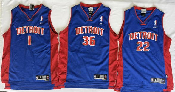 Reebok Detroit Pistons Youth Jersey Lot Chauncey Billips, Tayshaun Prince, Ben Wallace Size Large: Chauncey Billips, Tayshaun Prince, Ben Wallace Size Large (14-16). Used condition with some staining see photos for condition details 20x27inches.