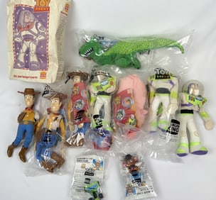 Vintage Burger King Toy Story Lot Puppets Toys 8 puppets 5 unopened. Some wear on opened woody and