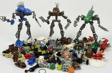 Lego Bionicle Lot 3 Figures Parts 3 figures and parts lot. Figures no inspected for completeness.