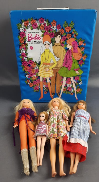 Vintage Barbie Lot Doll Trunk Clothes & Dolls Please see images for details regarding the condition. (1 of 12)