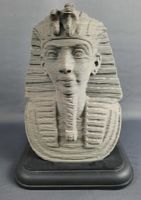 Milton Bradley King Tut 3D Sculpture Puzzle Puzzle measures 8"x7"x10" tall. Please see images for