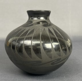 Native American Black on Black Pottery Black on black ceramic vessel signed by Gris Camacho 5"