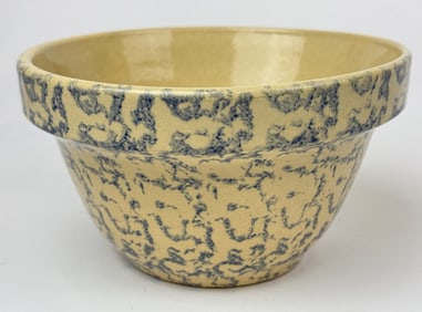 Vintage Robinson Ransbottom Bowl 4 inches tall by 7 inches wide at opening. Crazing overall. No
