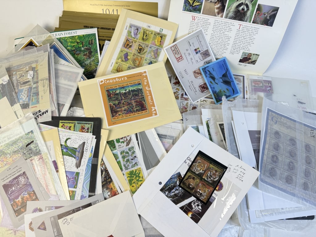 Mixed Mystery Lot Stamp Collection Not catalogued or inventoried. What might you find? Approximately (1 of 7)