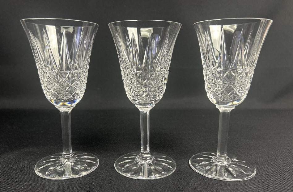 St. Louis Crystal Medium Red Wine Glasses 3 pc Glasses measure 7": Glasses measure 7"