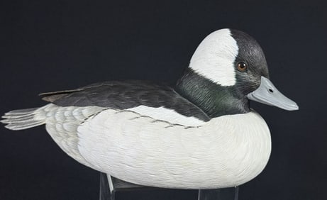 Carved Wooden Duck Drake Bufflehead 1983 Signed "Arnold Mummert 1983" excellent condition free from