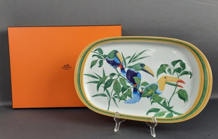 Hermes Toucans Oval Serving Platter with Box & Bag Measures 15.5 x 9.5 inches. Very little paint