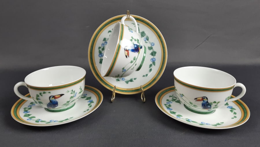 Hermes Toucans Cups & Saucer Sets for 3 Saucers are 5.5 inches. Cups are 3.5 x 2 inches tall. (1 of 13)