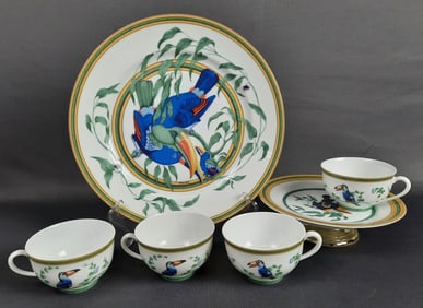 Hermes Toucans Assorted Dishes Dinner Plate Cups 1 plate measuring 10.5 inches. Cake plate stand 7 x