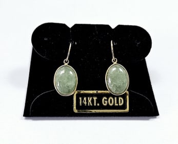 14K Yellow Gold Oval Jade Earrings Earrings weigh 2.8 Grams