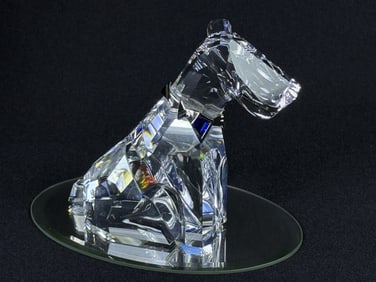Swarovski Crystal Symbols Figurine The Dog With original box and hinged case measuring 7.5 x 8 x 3